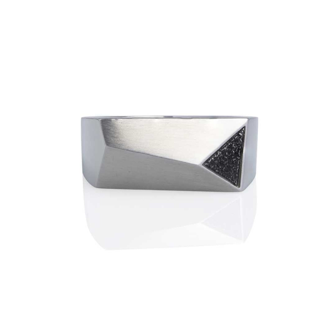 Bevel Edge Rectangle Ring