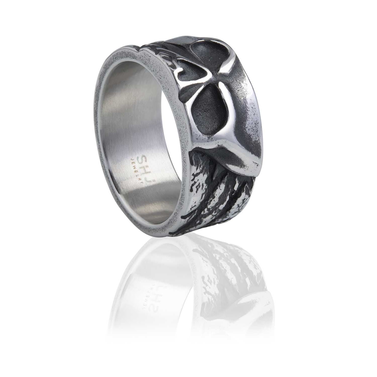 Phantom Skull Band Ring